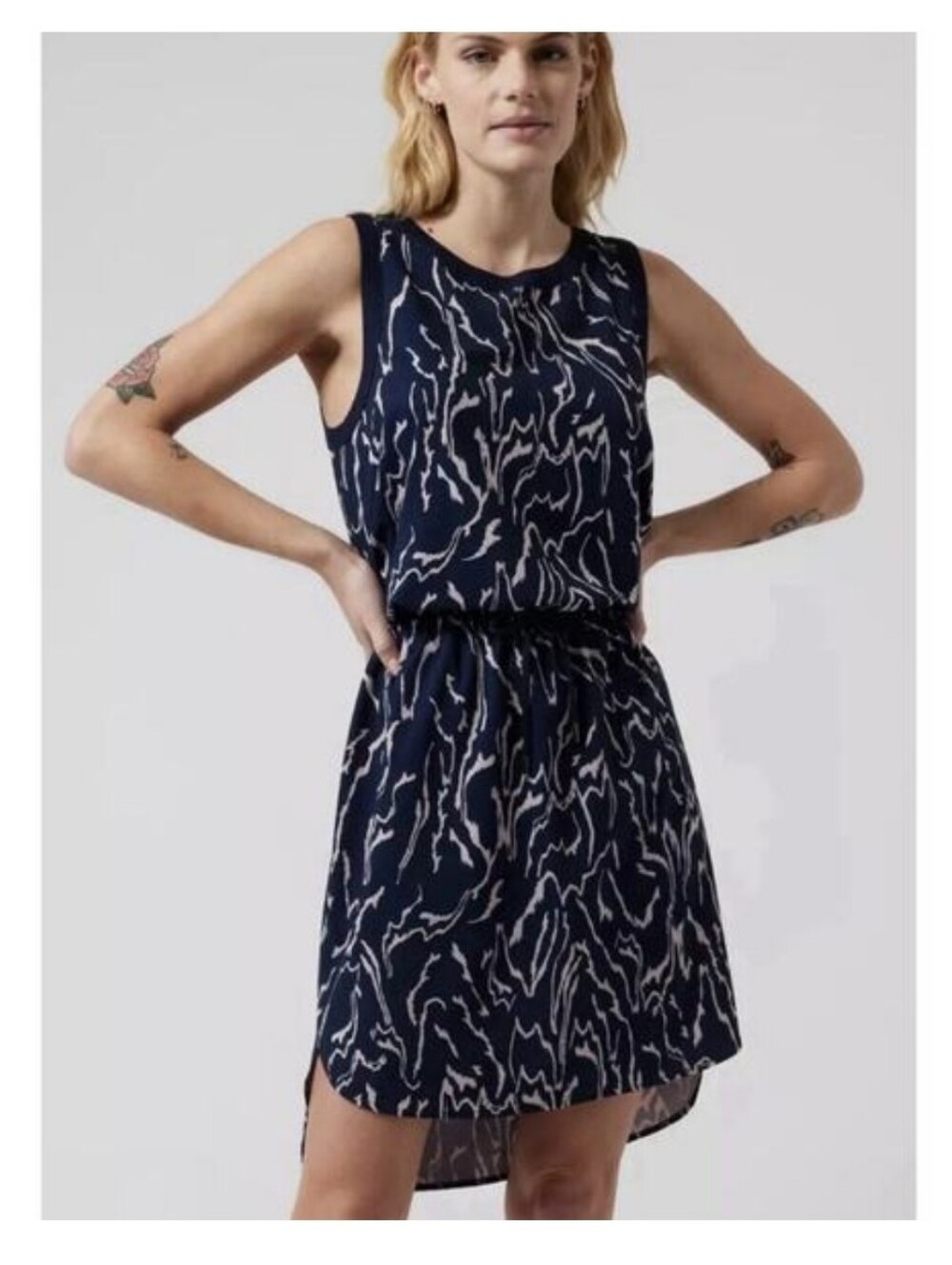 ATHLETA Rincon Voyage Navy Printed Featherweight Stretch Dress ST Small Tall